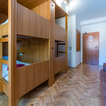 Haus Wendy Хостел