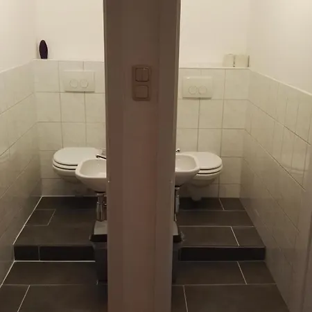 Haus Wendy Хостел Маутерндорф